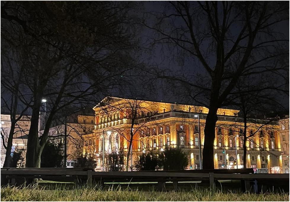 Ferienwohnung Operngasse-Karlsplatz Wien Exterior foto