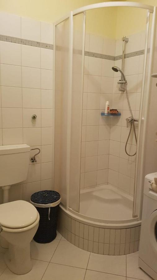 Ferienwohnung Operngasse-Karlsplatz Wien Exterior foto